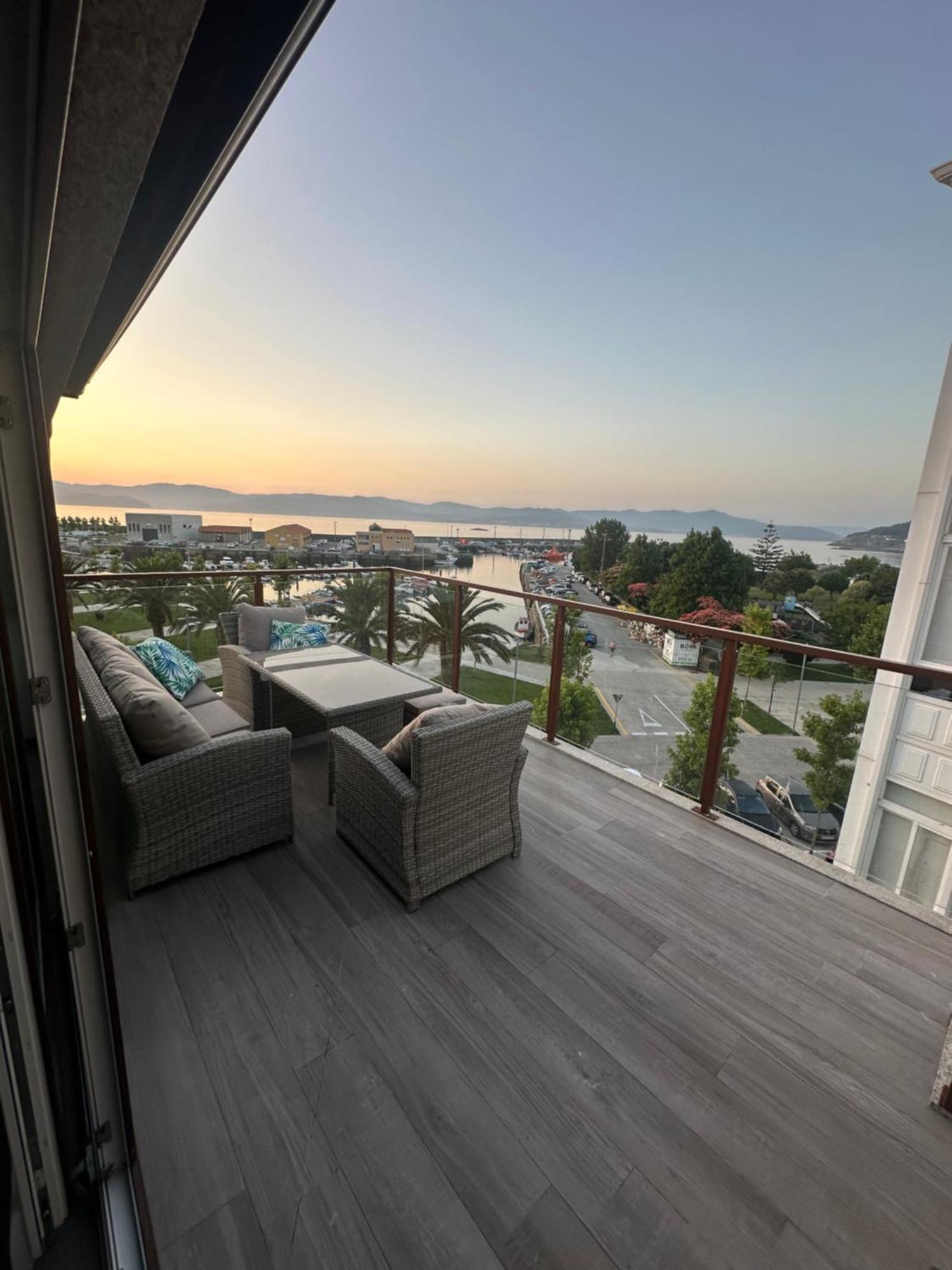 Atico Mirando O Mar Apartment Porto do Son Ngoại thất bức ảnh