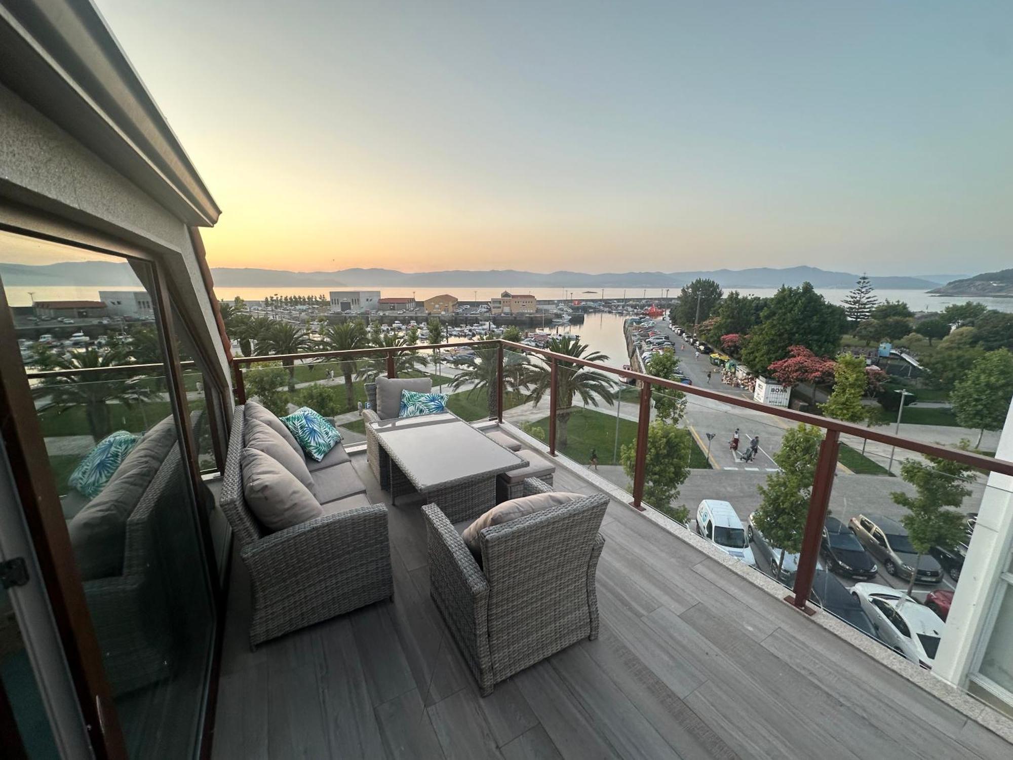 Atico Mirando O Mar Apartment Porto do Son Ngoại thất bức ảnh