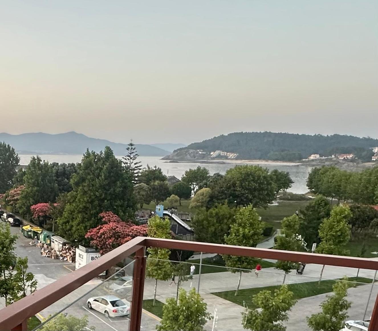 Atico Mirando O Mar Apartment Porto do Son Ngoại thất bức ảnh